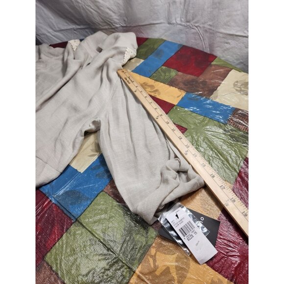 I.N. Studio Women's Top Blouse Size 1X Button Front Roll-Tab Sleeves Sand (24) - Picture 8 of 12